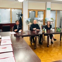 Podpisanie umowy na opracowanie projektu parkingu podziemnego z funkcją schronienia ludności cywilnej